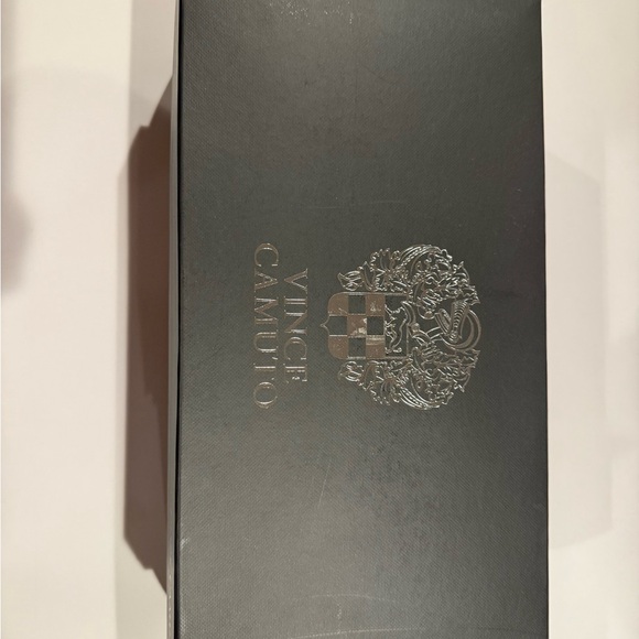 Vince Camuto Gold and Tan Sandals - Picture 10 of 10